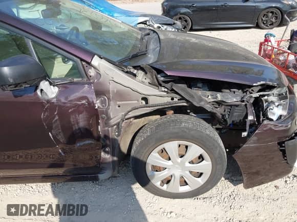 2012 Subaru Impreza 2.0i с VIN JF1GPAA63CH227777, выставлен на аукционе IAAI как лот 43260735 с пробегом 73 772 миль миль и . История ставок и продаж доступна на DreamBid. Изображение 14.