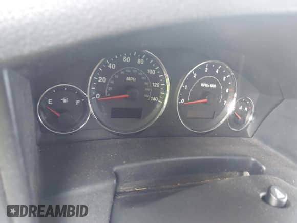 2007 Jeep Commander Limited z VIN 1J8HG58207C591661, wystawiony jako IAAI lot #42795147 z przebiegiem Nie podano mil oraz . Historia ofert i sprzedaży dostępna na DreamBid. Obrazek 7.