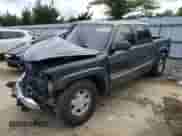 2004 GMC Sierra 1500 SLE z VIN 2GTEK13T841355276, wystawiony jako Copart lot #64751425 z przebiegiem Nie podano mil oraz Szkoda całkowita • Salvage title. Historia ofert i sprzedaży dostępna na DreamBid. Obrazek 1.