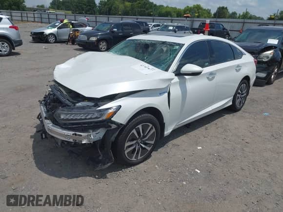 2018 Honda Accord Touring with VIN 1HGCV3F90JA013253, listed as a IAAI auction lot 42707877 with 96,779 mi miles and . Bid and sale history available at DreamBid. Image 2.