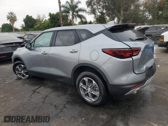 2025 Chevrolet Blazer LT with VIN 3GNKBCR46SS258441, listed as a Copart auction lot 80759465 with 996 mi miles and Salvage title. Bid and sale history available at DreamBid. Image 2.