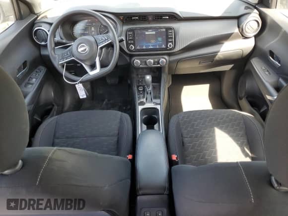 2024 Nissan Kicks SV with VIN 3N1CP5CV5RL559253, listed as a Copart auction lot 69980855 with 3,655 mi miles and Salvage title. Bid and sale history available at DreamBid. Image 8.