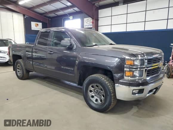 2015 Chevrolet Silverado 1500 LT with VIN 1GCVKREC5FZ157874, listed as a Copart auction lot 90839445 with 126,251 mi miles and Clean title. Bid and sale history available at DreamBid. Image 4.