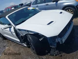 2019 Ford Mustang EcoBoost with VIN 1FATP8UH9K5158484, listed as a IAAI auction lot 41982967 with 81,644 mi miles and . Bid and sale history available at DreamBid. Image 1.