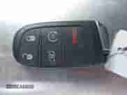 2015 Jeep Grand Cherokee SRT z VIN 1C4RJFDJ4FC182206, wystawiony jako IAAI lot #42431139 z przebiegiem 99 498 mil mil oraz . Historia ofert i sprzedaży dostępna na DreamBid. Obrazek 11.