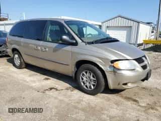 2003 Dodge Caravan Sport with VIN 1D4GP44R33B290482, listed as a Copart auction lot 71181995 with 269,547 mi miles and Salvage title. Bid and sale history available at DreamBid. Image 4.