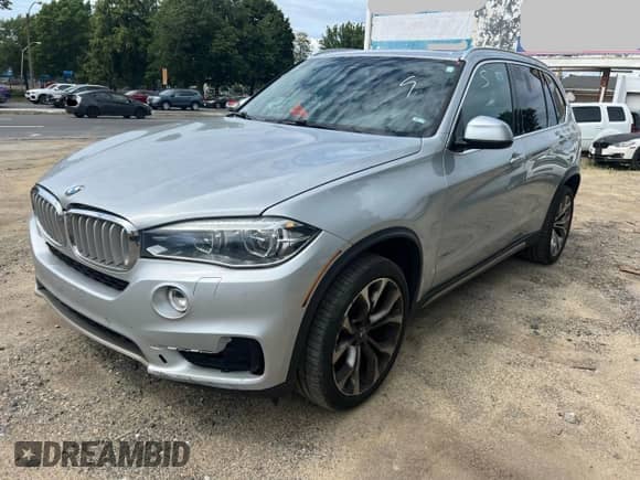 2017 BMW X5 xDrive35i с VIN 5UXKR0C53H0V50549, выставлен на аукционе Copart как лот 69164435 с пробегом 179 693 миль миль и Чистый • Clean title. История ставок и продаж доступна на DreamBid. Изображение 2.