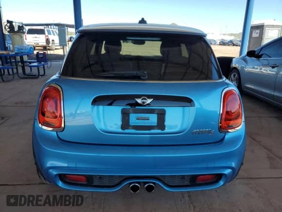 2018 MINI Hardtop Cooper S с VIN WMWXP7C58J2A47907, выставлен на аукционе Copart как лот 86537865 с пробегом 51 324 миль миль и Списание • Salvage title. История ставок и продаж доступна на DreamBid. Изображение 6.