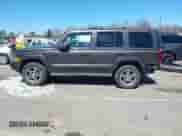 2006 Jeep Commander with VIN 1J8HH48K96C176263, listed as a IAAI auction lot 41843558 with 172,157 mi miles and . Bid and sale history available at DreamBid. Image 15.