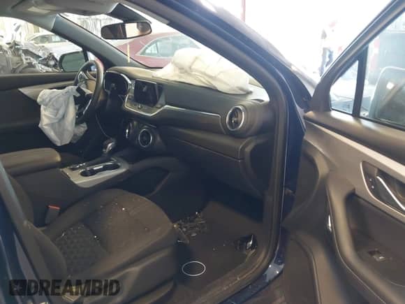 2022 Chevrolet Blazer LT with VIN 3GNKBCR40NS234401, listed as a IAAI auction lot 42937024 with Not provided miles and . Bid and sale history available at DreamBid. Image 5.