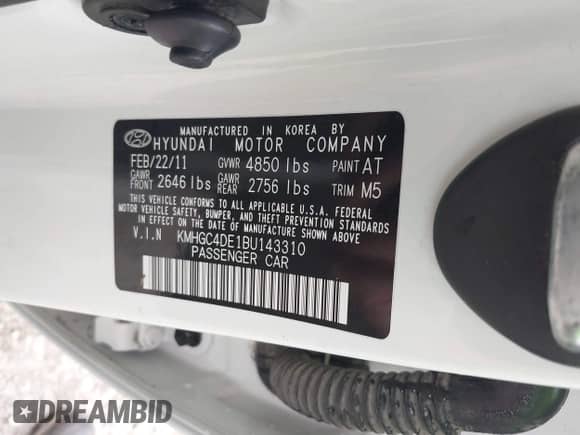 2011 Hyundai Genesis z VIN KMHGC4DE1BU143310, wystawiony jako IAAI lot #42481916 z przebiegiem 141 382 mil mil oraz . Historia ofert i sprzedaży dostępna na DreamBid. Obrazek 9.