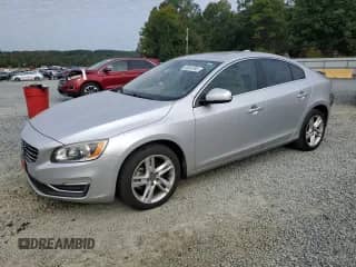 2015 Volvo S60 T5 Drive-E Premier с VIN YV140MFK9F2357136, выставлен на аукционе Copart как лот 80853495 с пробегом 106 284 миль миль и Списание • Salvage title. История ставок и продаж доступна на DreamBid. Изображение 1.