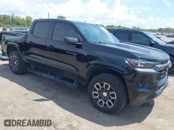 2023 Chevrolet Colorado 2WD LT с VIN 1GCPSCEK8P1138166, выставлен на аукционе IAAI как лот 41879642 с пробегом 54 642 миль миль и . История ставок и продаж доступна на DreamBid. Изображение 1.