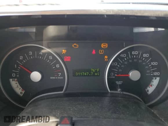 2010 Ford Explorer XLT with VIN 1FMEU7DEXAUA66828, listed as a Copart auction lot 84161265 with 311,747 mi miles and Salvage title. Bid and sale history available at DreamBid. Image 9.
