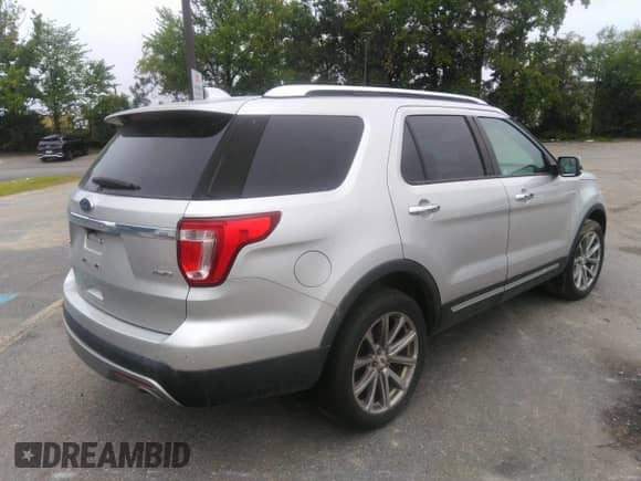 2017 Ford Explorer Limited z VIN 1FM5K8F86HGA17993, wystawiony jako IAAI lot #42753436 z przebiegiem 119 627 mil mil oraz . Historia ofert i sprzedaży dostępna na DreamBid. Obrazek 4.