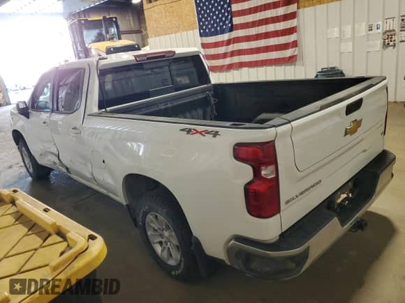2025 Chevrolet Silverado 1500 z VIN 3GCPKDEK5SG134768, wystawiony jako Copart lot #70582685 z przebiegiem 33 625 mil mil oraz Szkoda całkowita • Salvage title. Historia ofert i sprzedaży dostępna na DreamBid. Obrazek 2.