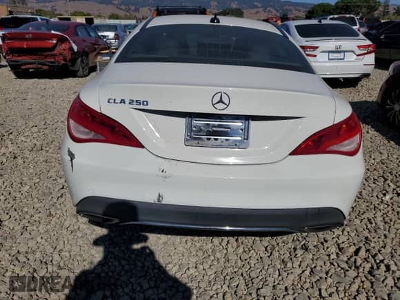2017 Mercedes-Benz CLA 250 z VIN WDDSJ4EB2HN451703, wystawiony jako Copart lot #83888555 z przebiegiem 103 877 mil mil oraz Szkoda całkowita • Salvage title. Historia ofert i sprzedaży dostępna na DreamBid. Obrazek 6.