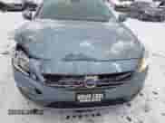 2017 Volvo S60 Inscription с VIN LYV402TK3HB127947, выставлен на аукционе IAAI как лот 41235145 с пробегом 124 034 миль миль и . История ставок и продаж доступна на DreamBid. Изображение 18.