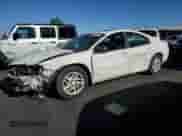 2000 Dodge Intrepid z VIN 2B3HD46R8YH382677, wystawiony jako Copart lot #63793105 z przebiegiem 105 334 mil mil oraz Szkoda całkowita • Salvage title. Historia ofert i sprzedaży dostępna na DreamBid. Obrazek 1.