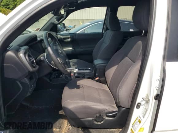 2016 Toyota Tacoma TRD Sport z VIN 3TMCZ5AN5GM009665, wystawiony jako Copart lot #59667805 z przebiegiem 54 183 mil mil oraz Szkoda całkowita • Salvage title. Historia ofert i sprzedaży dostępna na DreamBid. Obrazek 7.