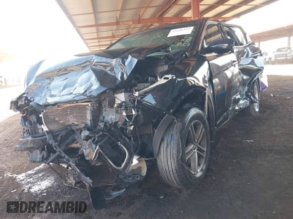 2017 Hyundai Santa Fe 2.4L с VIN 5XYZT3LB4HG433968, выставлен на аукционе IAAI как лот 43141257 с пробегом 122 602 миль миль и . История ставок и продаж доступна на DreamBid. Изображение 2.