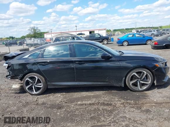 2021 Honda Accord Sport с VIN 1HGCV2F38MA005315, выставлен на аукционе IAAI как лот 42411536 с пробегом 77 964 миль миль и . История ставок и продаж доступна на DreamBid. Изображение 13.