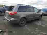 2004 Toyota Sienna XLE z VIN 5TDBA22C54S024967, wystawiony jako Copart lot #85916025 z przebiegiem 169 412 mil mil oraz Szkoda całkowita • Salvage title. Historia ofert i sprzedaży dostępna na DreamBid. Obrazek 3.