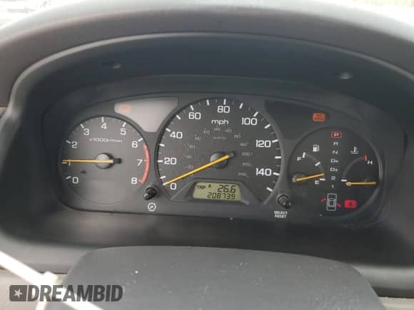 2001 Honda Accord EX with VIN 1HGCG16581A021998, listed as a Copart auction lot 72025055 with 208,739 mi miles and Clean title. Bid and sale history available at DreamBid. Image 9.