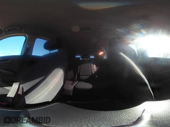 2018 Kia Sorento LX with VIN 5XYPG4A33JG417375, listed as a IAAI auction lot 42222511 with 43,611 mi miles and . Bid and sale history available at DreamBid. Image 19.