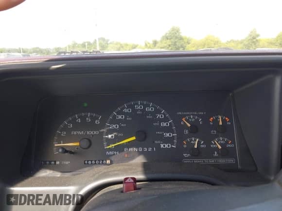 1998 Chevrolet Silverado 1500 with VIN 1GCEK14M5WZ116429, listed as a IAAI auction lot 42760349 with 165,028 mi miles and . Bid and sale history available at DreamBid. Image 7.