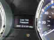 2013 Hyundai Sonata GLS z VIN 5NPEB4AC9DH735746, wystawiony jako IAAI lot #43376524 z przebiegiem 214 159 mil mil oraz . Historia ofert i sprzedaży dostępna na DreamBid. Obrazek 15.