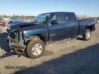 2008 Chevrolet Silverado 2500HD 2LT с VIN 1GCHK23698F194545, выставлен на аукционе Copart как лот 50384795 с пробегом 289 774 миль миль и Списание • Salvage title. История ставок и продаж доступна на DreamBid. Изображение 1.