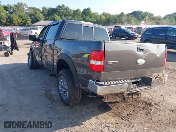 2007 Ford F-150 XLT с VIN 1FTPW14V87FB32049, выставлен на аукционе IAAI как лот 43242849 с пробегом Не указан миль и . История ставок и продаж доступна на DreamBid. Изображение 3.