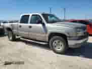 2003 Chevrolet Silverado 1500HD LS с VIN 1GCGK13U43F186091, выставлен на аукционе Copart как лот 72749684 с пробегом Не указан миль и Списание • Salvage title. История ставок и продаж доступна на DreamBid. Изображение 4.
