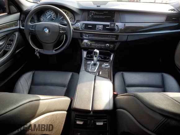 2013 BMW 5 Series 528i xDrive with VIN WBAXH5C55DD108119, listed as a Copart auction lot 71697275 with 162,498 mi miles and Clean title. Bid and sale history available at DreamBid. Image 8.