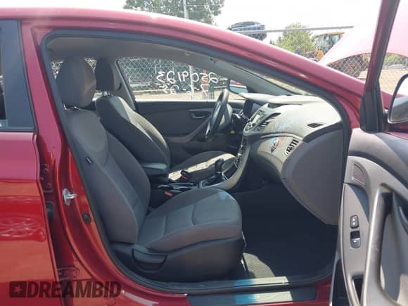 2016 Hyundai Elantra SE z VIN 5NPDH4AE4GH653200, wystawiony jako IAAI lot #42848707 z przebiegiem 106 230 mil mil oraz . Historia ofert i sprzedaży dostępna na DreamBid. Obrazek 5.