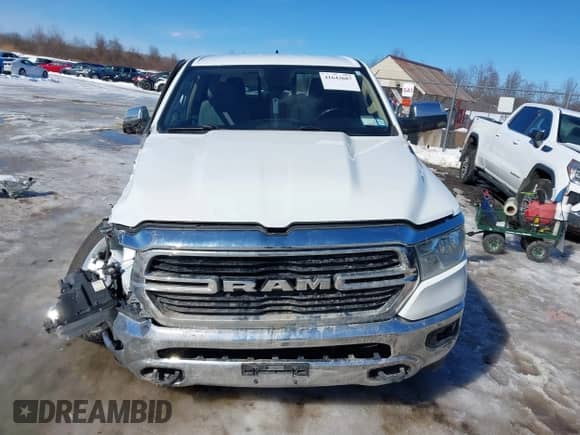 2019 Ram 1500 Big Horn z VIN 1C6SRFFT5KN872254, wystawiony jako IAAI lot #41643687 z przebiegiem 92 665 mil mil oraz . Historia ofert i sprzedaży dostępna na DreamBid. Obrazek 13.