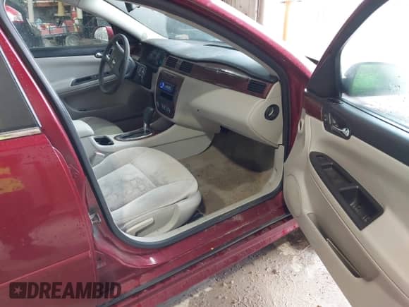 2009 Chevrolet Impala LT с VIN 2G1WT57N591188590, выставлен на аукционе IAAI как лот 42499106 с пробегом 221 919 миль миль и . История ставок и продаж доступна на DreamBid. Изображение 5.