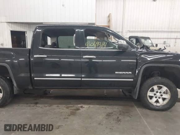 2017 GMC Sierra 1500 SLT with VIN 3GTU2NEC6HG102079, listed as a IAAI auction lot 43069314 with Not provided miles and . Bid and sale history available at DreamBid. Image 13.