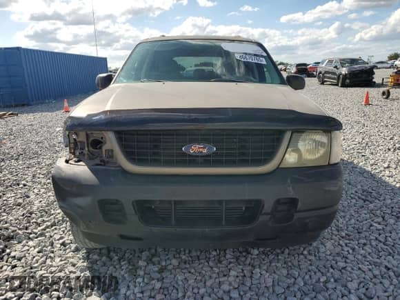 2003 Ford Explorer XLS with VIN 1FMZU62K23UB71371, listed as a Copart auction lot 86670765 with 236,574 mi miles and Salvage title. Bid and sale history available at DreamBid. Image 5.