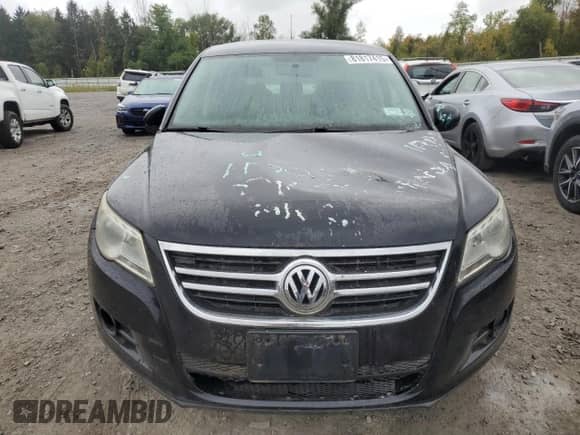 2011 Volkswagen Tiguan S с VIN WVGBV7AX6BW512565, выставлен на аукционе Copart как лот 81817415 с пробегом 156 031 миль миль и Чистый • Clean title. История ставок и продаж доступна на DreamBid. Изображение 5.