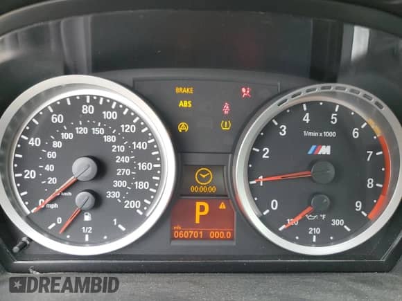 2009 BMW M3 z VIN WBSWD93509PY43879, wystawiony jako Copart lot #66875545 z przebiegiem 60 701 mil mil oraz Szkoda całkowita • Salvage title. Historia ofert i sprzedaży dostępna na DreamBid. Obrazek 9.