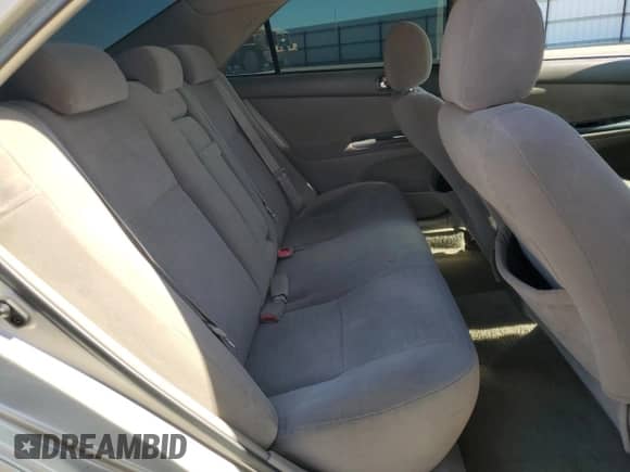 2006 Toyota Camry STD с VIN 4T1BE32K26U135729, выставлен на аукционе Copart как лот 86127785 с пробегом 257 323 миль миль и Списание • Salvage title. История ставок и продаж доступна на DreamBid. Изображение 10.