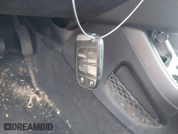 2012 Dodge Journey Crew with VIN 3C4PDCDG5CT226800, listed as a IAAI auction lot 43070821 with 129,623 mi miles and . Bid and sale history available at DreamBid. Image 11.