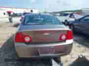 2011 Chevrolet Malibu 1LT z VIN 1G1ZC5E1XBF297493, wystawiony jako IAAI lot #43344103 z przebiegiem 200 532 mil mil oraz . Historia ofert i sprzedaży dostępna na DreamBid. Obrazek 17.