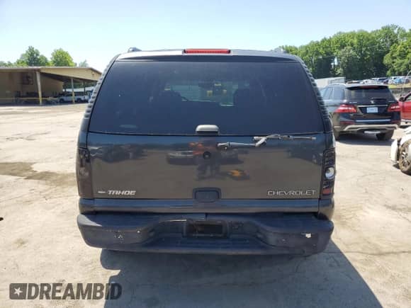 2005 Chevrolet Tahoe LS с VIN 1GNEK13T65J259287, выставлен на аукционе Copart как лот 62181045 с пробегом 39 996 миль миль и Чистый • Clean title. История ставок и продаж доступна на DreamBid. Изображение 6.