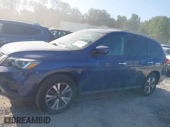2017 Nissan Pathfinder SV with VIN 5N1DR2MM9HC616253, listed as a IAAI auction lot 42333509 with 126,551 mi miles and . Bid and sale history available at DreamBid. Image 14.