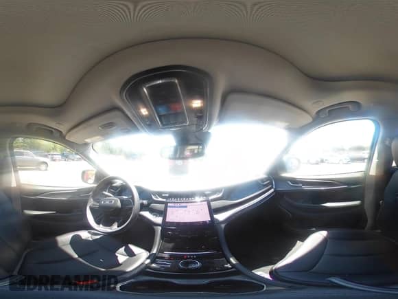 2024 Jeep Grand Cherokee with VIN 1C4RJYB68RC714152, listed as a IAAI auction lot 42532809 with 3,628 mi miles and . Bid and sale history available at DreamBid. Image 18.