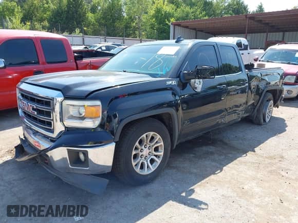 2015 GMC Sierra 1500 SLE z VIN 1GTV2UEC4FZ440706, wystawiony jako IAAI lot #42915375 z przebiegiem 116 336 mil mil oraz . Historia ofert i sprzedaży dostępna na DreamBid. Obrazek 18.