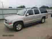 2004 Chevrolet Suburban LT z VIN 3GNEC16Z14G266077, wystawiony jako Copart lot #79800024 z przebiegiem 254 250 mil mil oraz Czysty tytuł • Clean title. Historia ofert i sprzedaży dostępna na DreamBid. Obrazek 1.